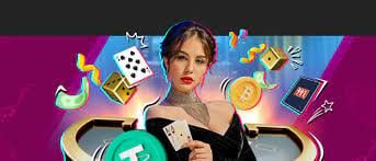 Simbol Scatter memicu fitur bonus Simbol Scatter memicu putaran gratis di Hood vs Wolf